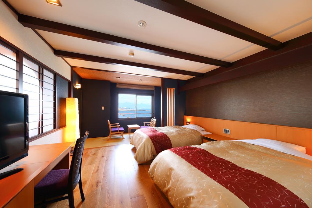 Seaside Hotel Mimatsu Ooetei Beppu Exterior foto