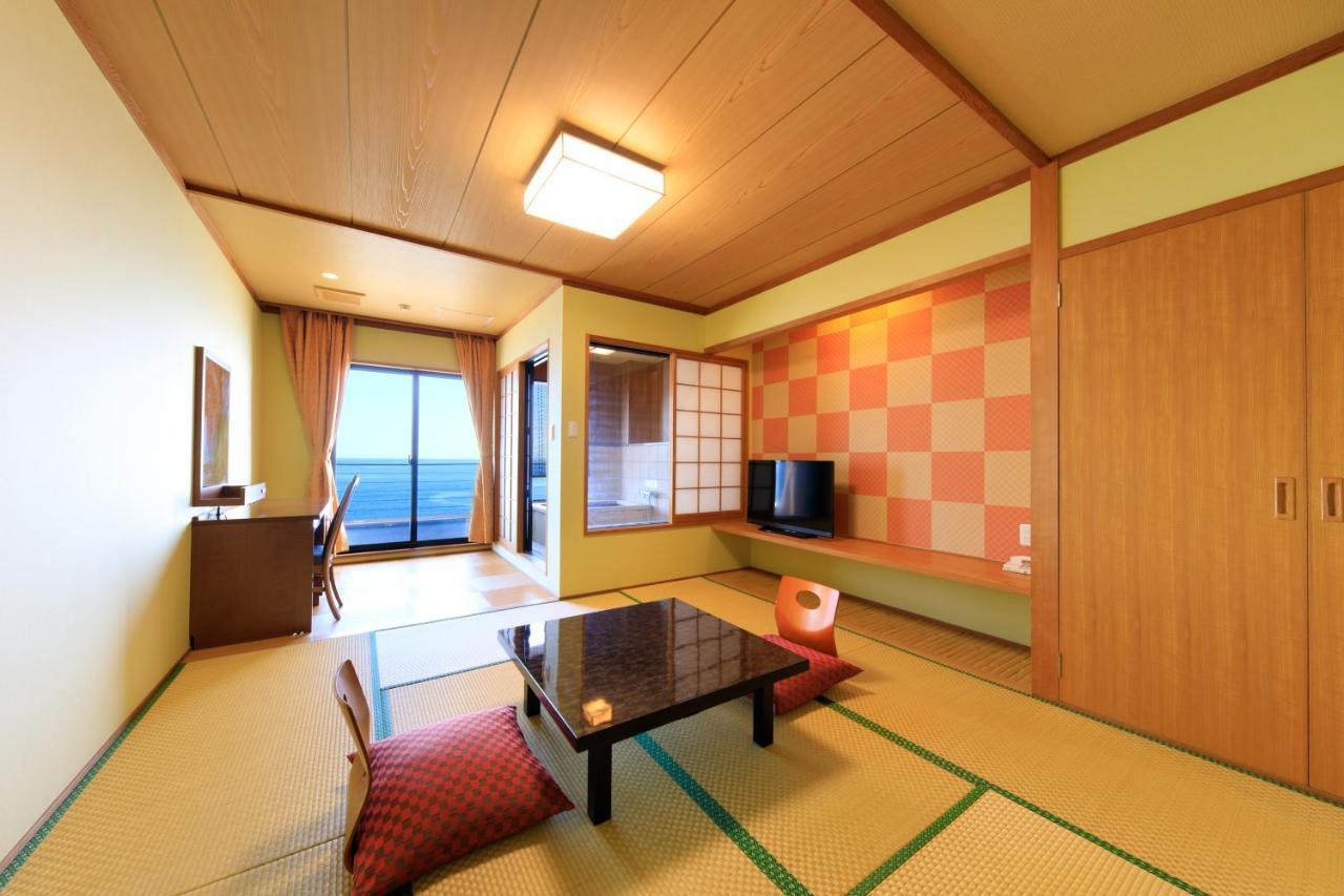 Seaside Hotel Mimatsu Ooetei Beppu Exterior foto